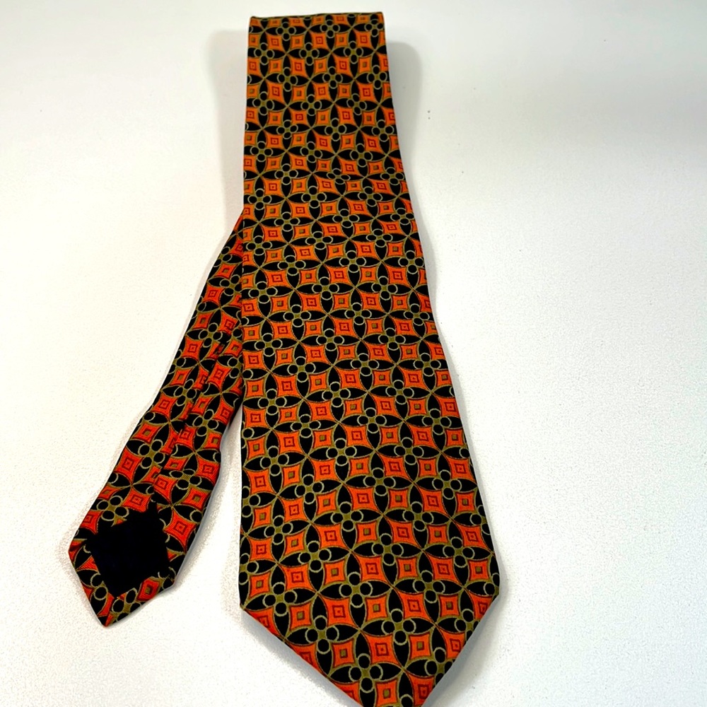 FR TRIPLER & CO NEW YORK 100% Silk Handmade Vintage Orange Square Pattern Tie